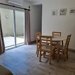 Excelente Departamento Con Patio